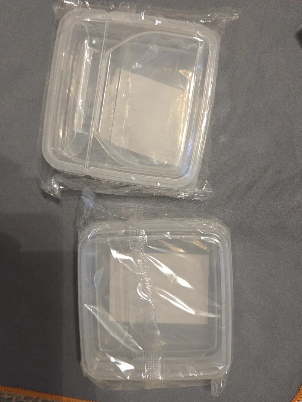 Multi-Function Kitchen Scissors+ Plastic containers